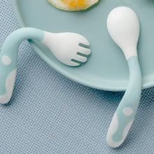 Load image into Gallery viewer, 2Pcs Bendable Baby Spoon Fork Set Toddler Infant Learning Tableware Flatware Utensils Kids Cutlery With Storage Box