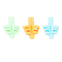 Load image into Gallery viewer, 3Pcs/Set Soft Silica Pencil Grasp Two-Finger Gel Pen Grips Children Writing Training Correction Tool Pens Holding for Kids Gifts Children's School Supplies Triangular Correction Children's Writing Tool
