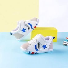 Load image into Gallery viewer, Stylish Baby Soft Breathable Shoes Unisex Comfortable Boots For Children Perfect Gift For Kids
