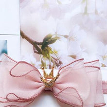 Load image into Gallery viewer, Luxury Modern Pearl Handmade Baby Girls Bowknot Crown Headband Lace Elastic Hair Band Bow For Girls Baby