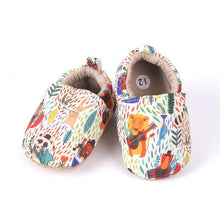 Load image into Gallery viewer, Newborns Soft Baby First Walkers Infant Toddler Shoes Cute Flower Soles Durable Crib Shoes Kids Footwear