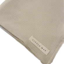 Load image into Gallery viewer, Oat Ribbed Gift Box