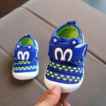 Load image into Gallery viewer, Unisex Infant First Walkers Shoes With Funny Big Eyes Pattern Baby Boy Casual Toddler Girl Non-slip Shoe