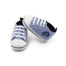 Load image into Gallery viewer, New Newborn Baby 3D Wings Gold Fashion PU Leather Shoes For Kids Sneakers Infant Shoes Toddler Boys Girls First Walkers