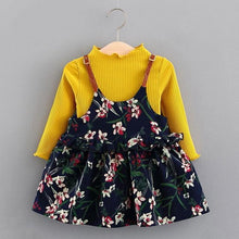 Load image into Gallery viewer, Autumn Baby Girl Princess Clothes Cute Girls Long Sleeve T-shirt Tops Cartoon Giraffe For Baby Girls