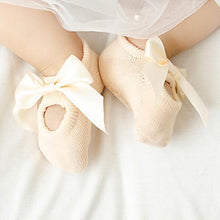 Load image into Gallery viewer, Baby Girl Anti-Slip Cotton Bow Lace Flower Floor Socks Spring Socks Excellent Quality Everyday Wear