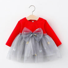 Load image into Gallery viewer, Autumn Baby Girl Princess Clothes Cute Girls Long Sleeve T-shirt Tops Cartoon Giraffe For Baby Girls