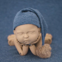Load image into Gallery viewer, Modern Newborn Photography Props Knit Cap With Fur Ball For Newborn Baby Cap Great For Photo Studio Photography Props Cap Beanie Baby