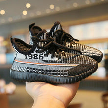 Load image into Gallery viewer, Boys Girls Fashion Sneakers Baby/Toddler/Little Kids Leather Trainers Children School Sport Shoes Soft Running Shoes