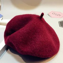 Load image into Gallery viewer, Baby Hat Beret British Painter Bud Of Pure Wool Cap For Girls In Modern New Retro Design