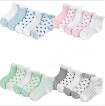 Load image into Gallery viewer, 5 Pairs Pack Children's Summer Mesh Socks Ultra-thin Breathable With Stars Moon Print For Boys And Girls