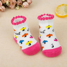 Load image into Gallery viewer, 1 Pair Newborn Cotton Striped Warm Slippers Socks For Baby Girls And Boys Very Comfortable And Soft Material