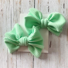 Load image into Gallery viewer, Modern Handmade Bow Clasp For Baby Girl Hair Accessories Hair Bow Clips hairbows for Toddlers