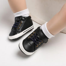 Load image into Gallery viewer, Newborn PU Leather Shoes Winter Fashion Baby Soft Sole Canvas Sneakers 0-12 Months Baby Boy And Girl