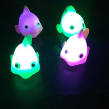 Load image into Gallery viewer, Baby Bath Flashing Light Toys Water Reaction Flashing Baby Bathroom Fish Toys LED Lamp for Toddler For Baby Shower Kids Toys