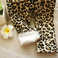 Load image into Gallery viewer, New Luxury Autmn Print Design For 0-2 Years Kids Winter Baby Girls Leggings Floral Print Casual Thick Pants for Kids clothing Cotton Warm Children's Trousers
