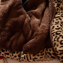 Load image into Gallery viewer, Modern Tigger Design Winter Newborn Baby girls Warm Hooded Coat Leopard Outerwear Jacket Children Coats For Girls