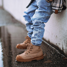 Load image into Gallery viewer, Relaxed Fit Distressed Denim