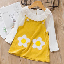 Load image into Gallery viewer, Autumn Baby Girl Princess Clothes Cute Girls Long Sleeve T-shirt Tops Cartoon Giraffe For Baby Girls