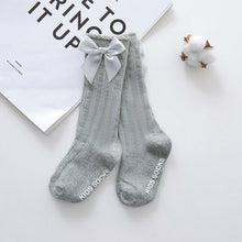 Load image into Gallery viewer, Baby Girls Big Bow 100% Cotton Knee High Long Soft Cotton Lace Baby Socks Bowknot Socks