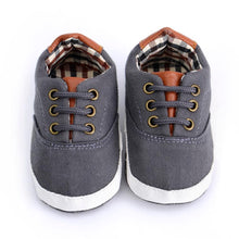Load image into Gallery viewer, New Newborn Baby 3D Wings Gold Fashion PU Leather Shoes For Kids Sneakers Infant Shoes Toddler Boys Girls First Walkers