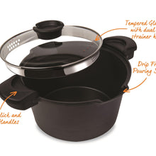Load image into Gallery viewer, MASTERPAN Nonstick Stock & Pasta Pot With Glass Lid Strainer, 5 QT., 9" (23cm)