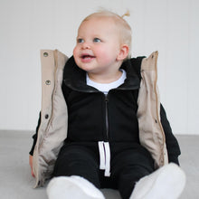 Load image into Gallery viewer, Classic Zip Hoodie - Black