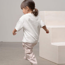 Load image into Gallery viewer, Athletic Boxy Tee - Light Heather Grey
