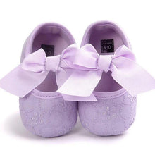 Load image into Gallery viewer, Baby Shoes Cute Bowknot Newborn Shoes Soft Bottom Anti Slip Toddler Girls Princess Shoes