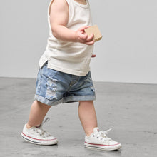 Load image into Gallery viewer, Distressed Denim Short