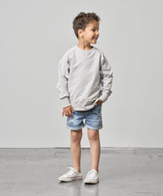 Load image into Gallery viewer, Distressed Denim Short
