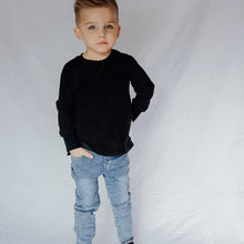 Load image into Gallery viewer, Light Wash Denim