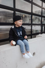 Load image into Gallery viewer, Light Wash Denim