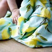 Load image into Gallery viewer, DOLLY LANA Bamboo Muslin Swaddle - Lemon Zest