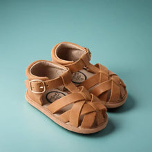 Load image into Gallery viewer, The Closed Toe Sandal