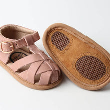Load image into Gallery viewer, The Closed Toe Sandal