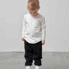 Load image into Gallery viewer, Long Sleeve Pocket Tee - White