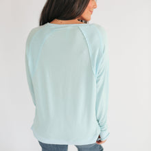 Load image into Gallery viewer, Free Flowing Lightweight Long Sleeve Nursing Top