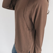 Load image into Gallery viewer, Free Flowing Lightweight Long Sleeve Nursing Top