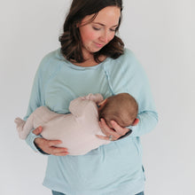 Load image into Gallery viewer, Free Flowing Lightweight Long Sleeve Nursing Top