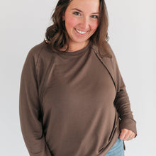 Load image into Gallery viewer, Free Flowing Lightweight Long Sleeve Nursing Top