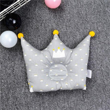 Load image into Gallery viewer, Newborn Baby Shaping Pillow Cute Crown Shape Backrest Cushion Anti-head Correction Bed Neck Support Pillows Baby Pillow Baby Bedding Air Mesh Organic Cotton Soft Baby Pillow Newborn Anti Flat Head Syndrome for Crib Cot Baby Pillow