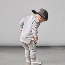 Load image into Gallery viewer, Pullover - Grey