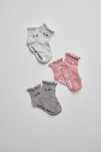 Load image into Gallery viewer, Ruffle Sock 3-Pack - Dusty Rosewood