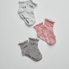Load image into Gallery viewer, Ruffle Sock 3-Pack - Dusty Rosewood