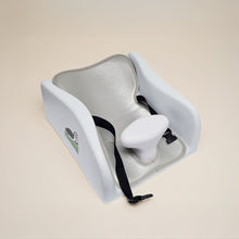 Load image into Gallery viewer, Tumzee Tummy Time Incline Tool with Mat