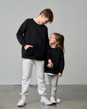 Load image into Gallery viewer, Waffle Hybrid Crewneck - Black