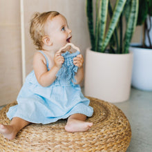 Load image into Gallery viewer, Cloud Macrame Teether- Grey
