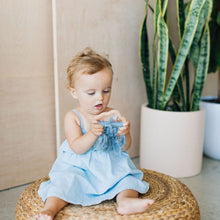 Load image into Gallery viewer, Cloud Macrame Teether- Grey
