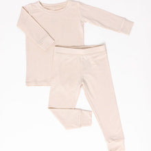 Load image into Gallery viewer, Sparrow - CloudBlend™ Long Sleeve Pajamas Set
